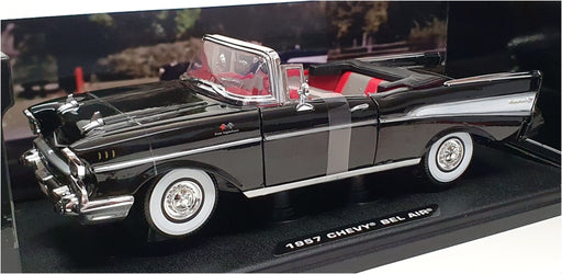 Motor Max 1/18 Scale 79831 - 1957 Chevrolet Bel Air Bond 007 Dr. No - Black