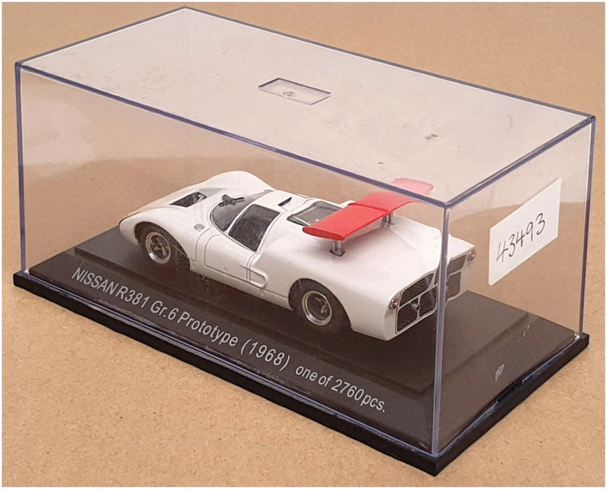 Nissan GTR 2007 White Pearl Ebbro 1/43 Nissan GTR 2007 White Pearl Ebbro 1/43
