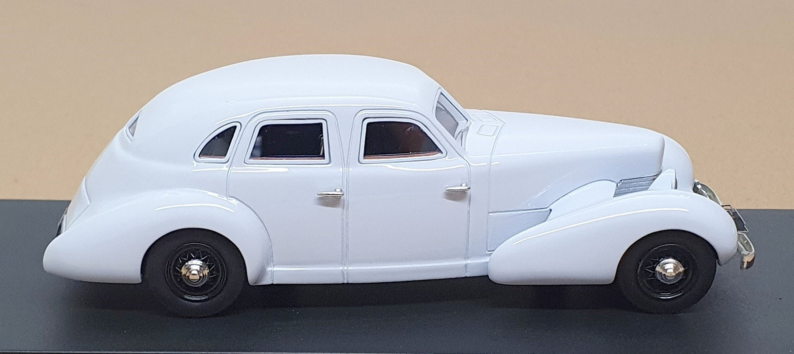 Esval 1/43 Scale EMUS43081A 1934 Duesenberg Sedan By A. H. Walker