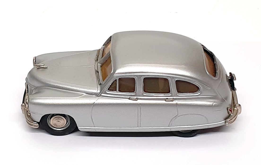Kenna Models 1/43 Scale KM012 - Standard Vanguard Phase 1 - Silver