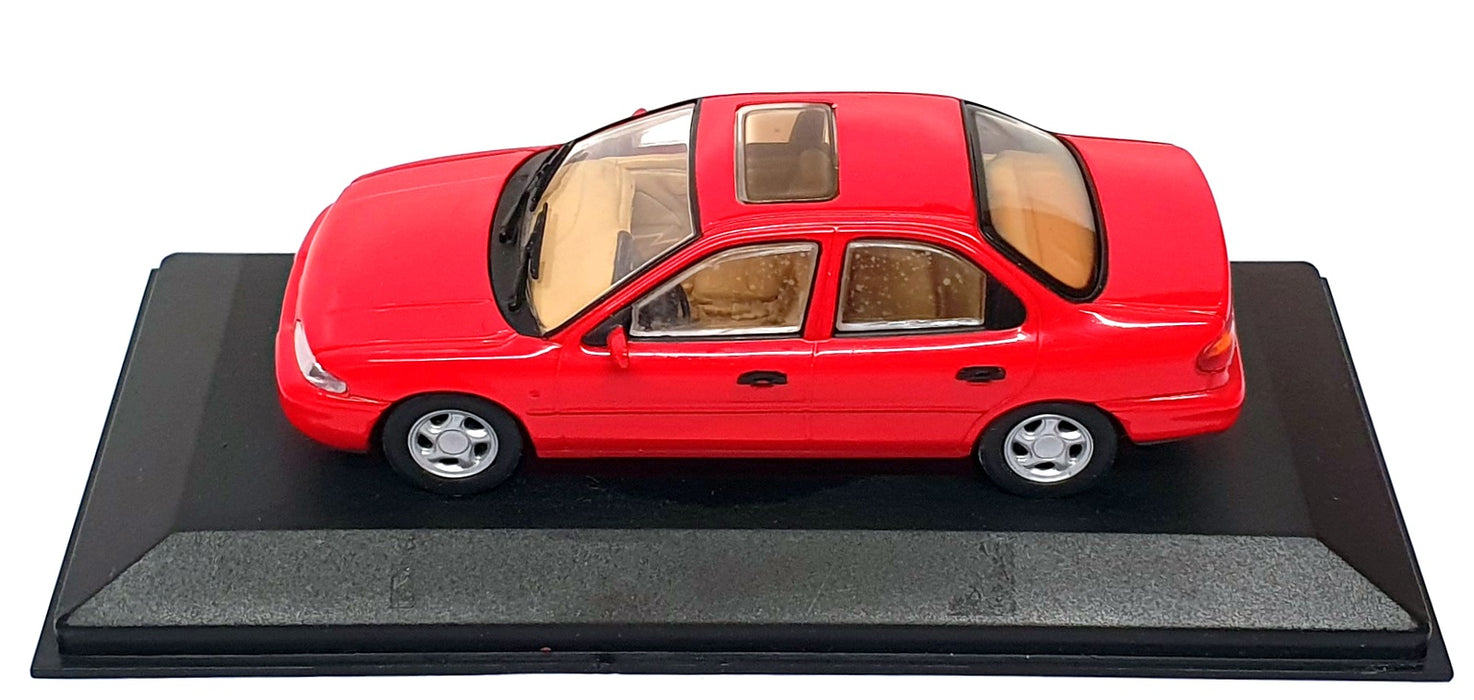 Minichamps 1/43 Scale MIN 082000 - Ford Mondeo Limousine - Spanischrot (Red)