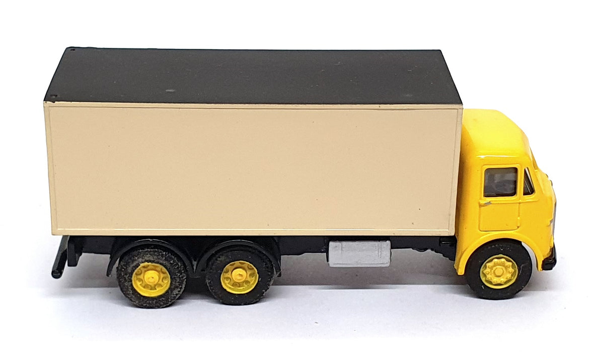 Base Toys 1/76 Scale AM6C-01 - AEC Mercury 6-Wheel Van - Yellow
