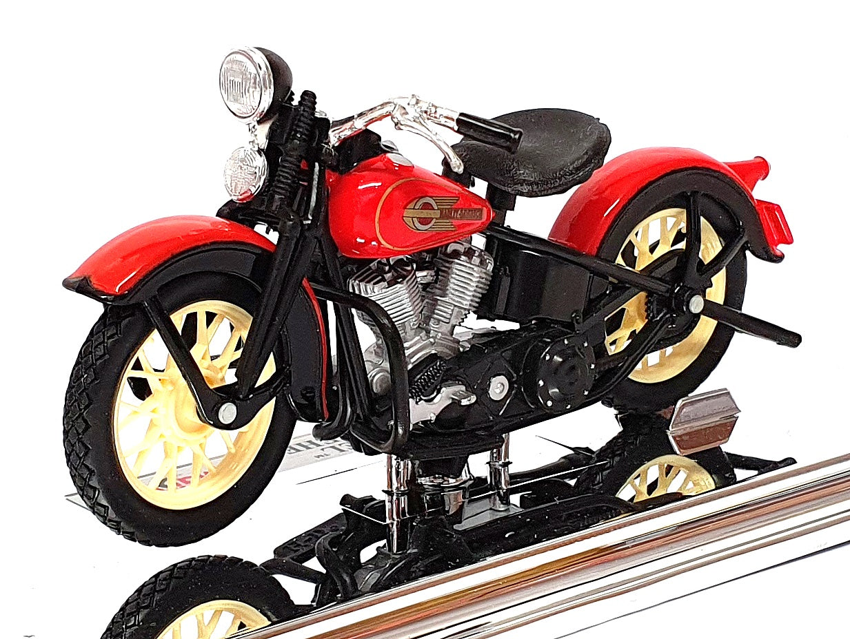 Maisto 1/18 Scale 39360 - 1936 Harley Davidson EL Knucklehead - Red