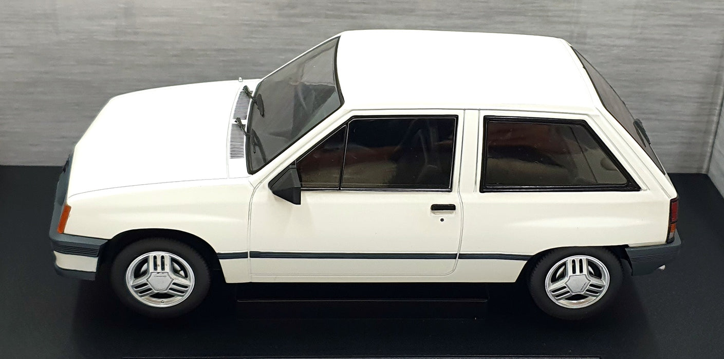 Model Car Group 1/18 Scale MCG18904 - Vauxhall ova 1.3 - White