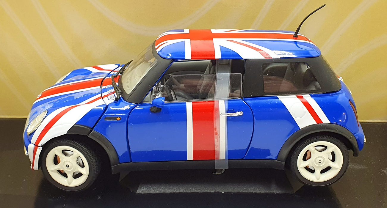 Ertl 1/18 Scale Diecast 33593 - Mini Cooper Austin Powers Union Jack