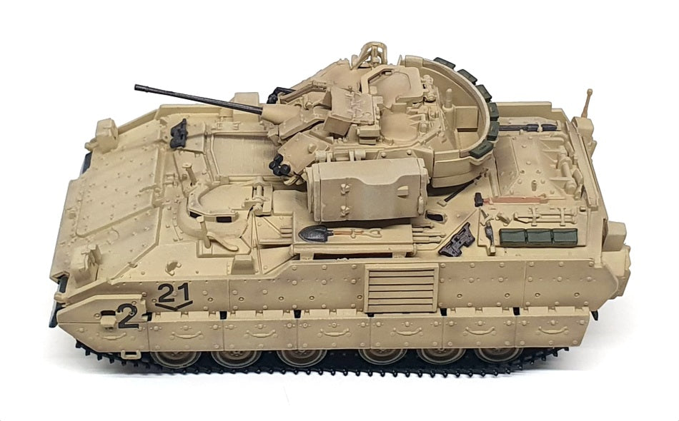 Dragon Models 1/72 Scale 62022 - M2 Bradley Tank - Beige