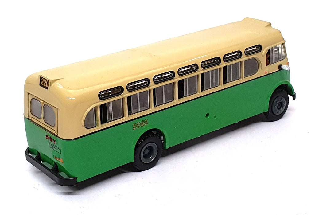 ABC 1/76 Scale AU 1-B - Daimler CV Oz Bus New South Wales Rt. 220 - Beige/Green
