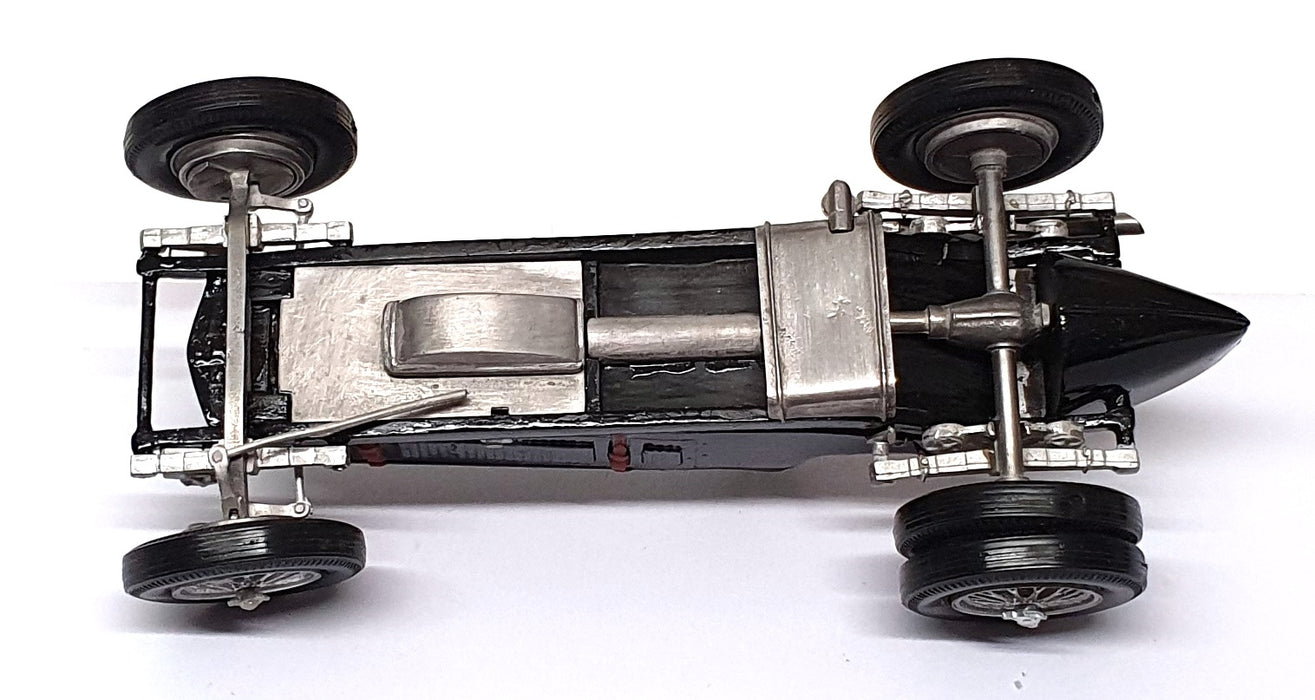 Unknown Brand Or Make ? UBM03B - Appx 14.5cm Long Model Car - Black
