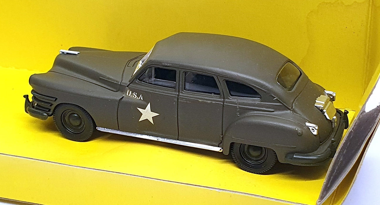 Solido 1/43 Scale 6042 - Military Chrysler Windsor US Army HQ Car - Green