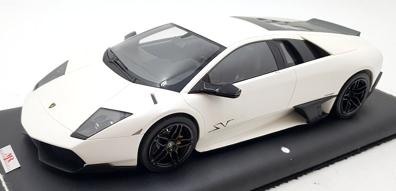 MR Models 1/18 Scale LAMBO02FWA - Lamborghini Murcielago SV - White