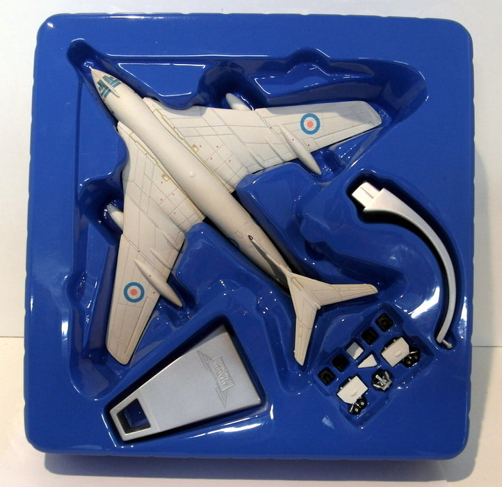 Corgi 1/144 Scale Diecast 48702 - HP Victor MK2 RAF All White Anti Flash Finish