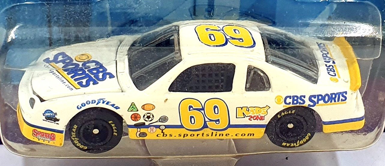 Johnny Lightning 1/64 453-10 - CBS Sports #69 - White/Yellow