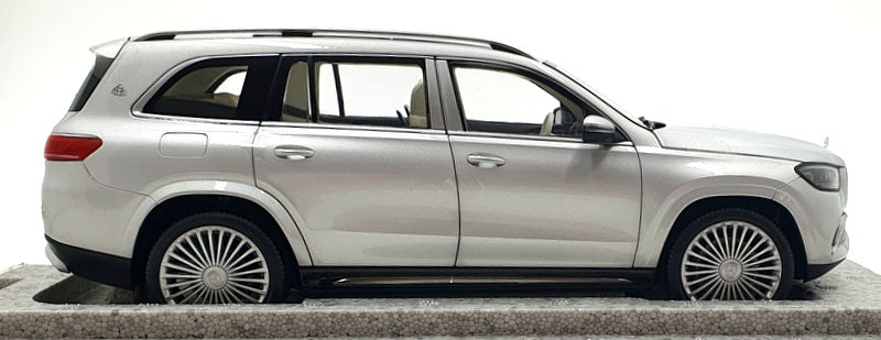 Paragon 1/18 Scale PA-98401 - Mercedes-Maybach GLS 600 LHD - Silver