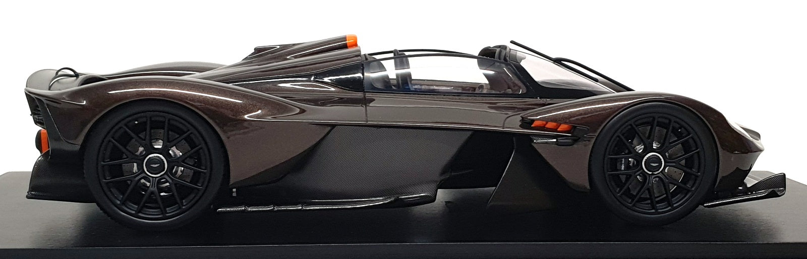 Spark 1/18 Scale 18S1034 - Aston Martin Valkyrie Spyder 2023
