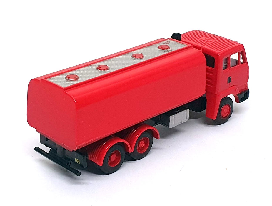 Base Toys 1/76 Scale LR-X16 - Leyland Roadtrain Tanker Truck - Red