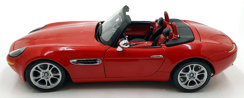 Kyosho 1/18 Scale Diecast DC30723L - BMW Z8 - Red