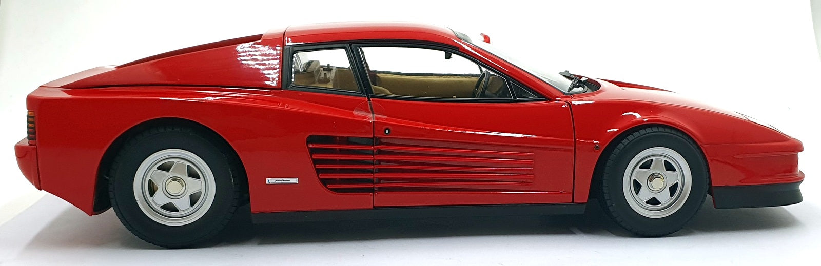 KK Scale 1/12 Scale KKDC120204 - 1984 Ferrari Testarossa Monospeccio - Red