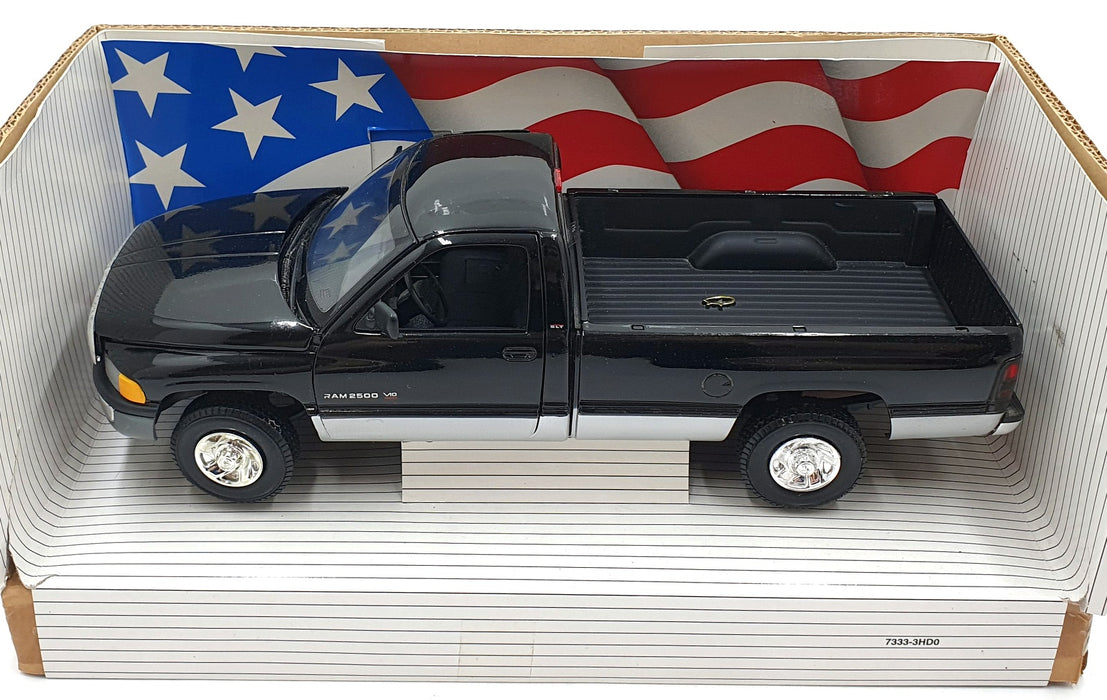 Ertl 1/18 Scale Diecast 7333 - 1995 Dodge Ram 2500 SLT - Black/Silver