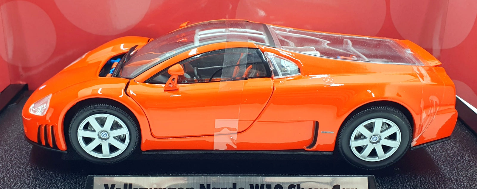 Kid Connection 1/18 Scale Diecast 2304 - Volkswagen Nardo W12 Show Car Orange
