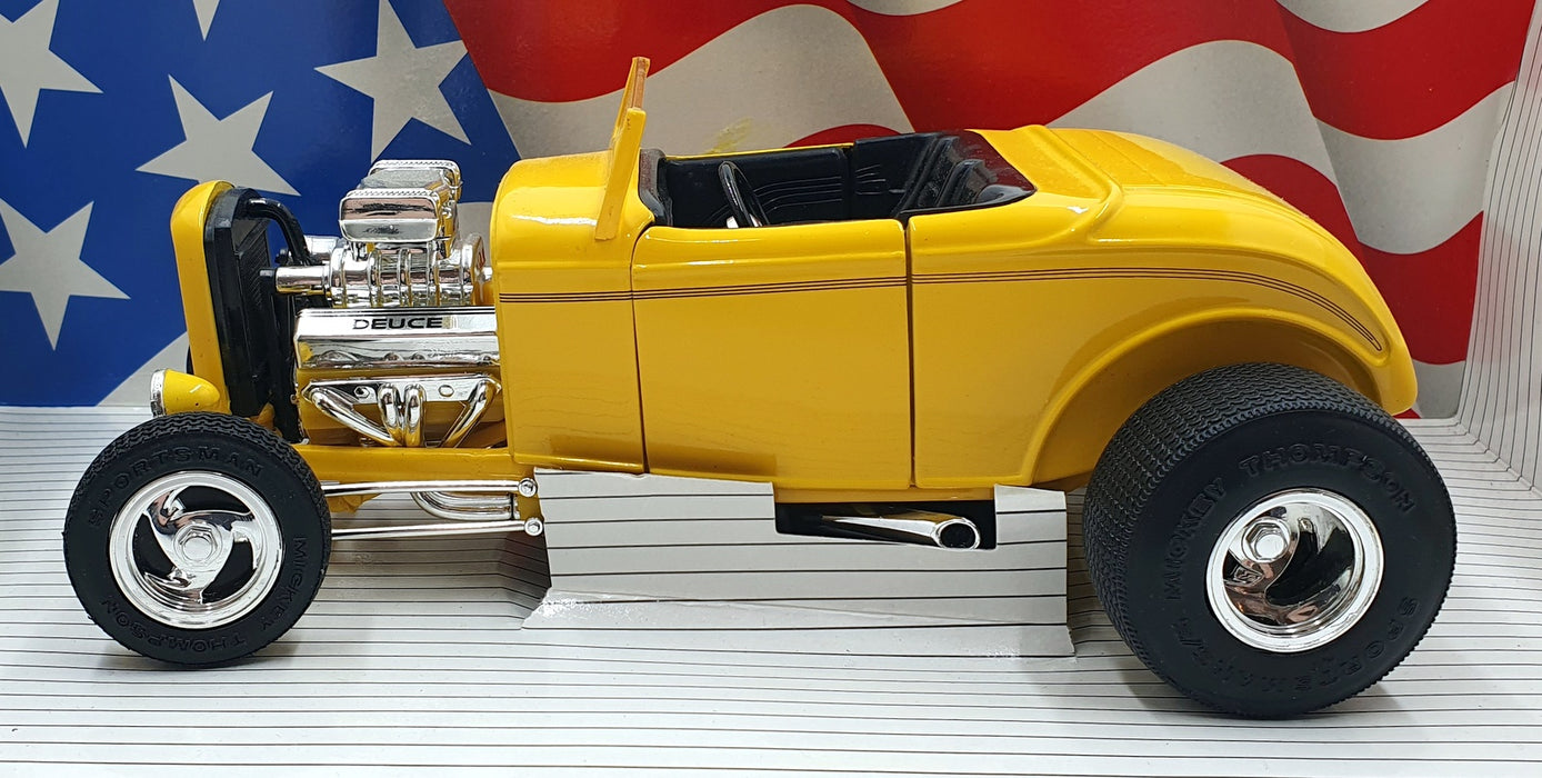 Ertl 1/18 Scale Diecast 7238 - 1932 Ford Street Rod Deuce - Yellow