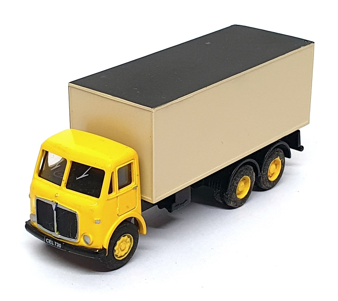 Base Toys 1/76 Scale AM6C-01 - AEC Mercury 6-Wheel Van - Yellow