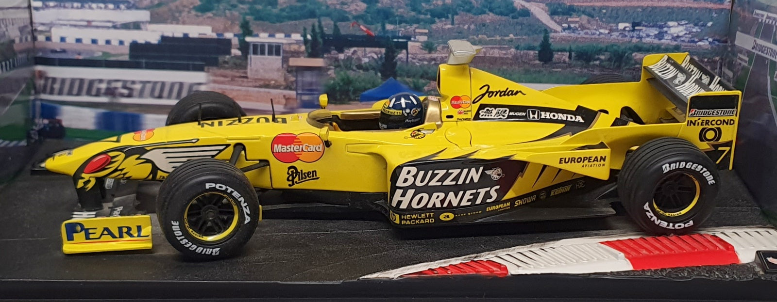 ミニカー Hot Wheels Jordan F1 Car 1/18 Hot Wheels 2000 Heinz-Harald Frentzen Jordan EJ11 1:18