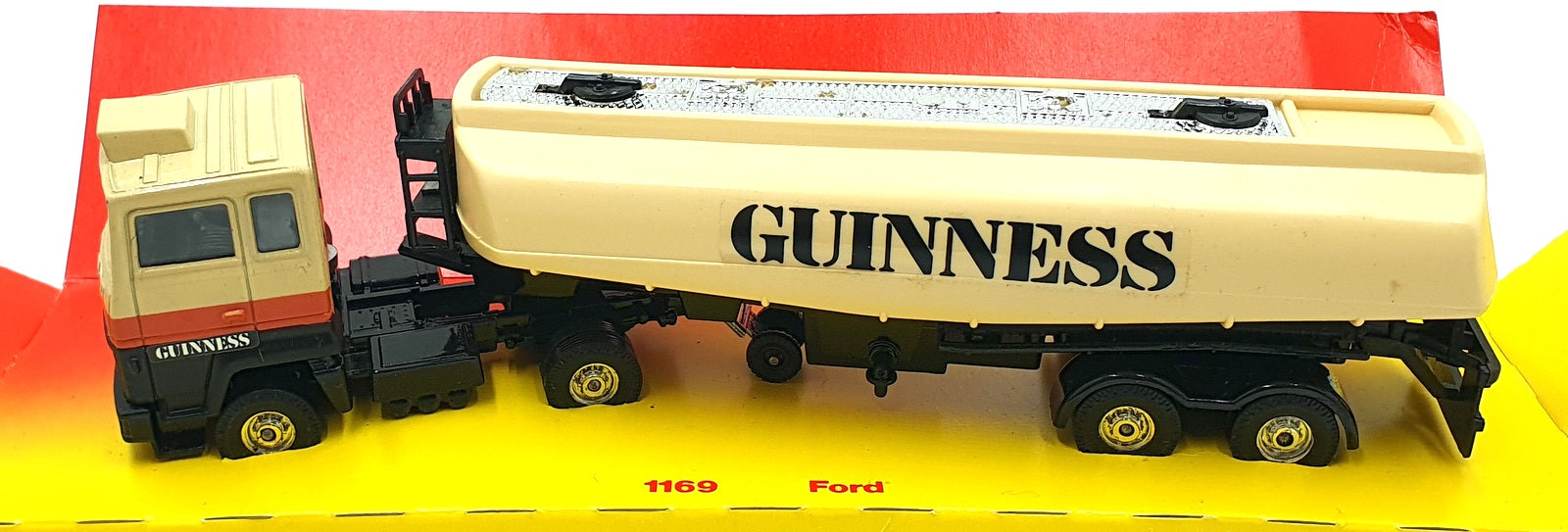 Corgi Appx 30cm Long Diecast 1169 - Ford Truck Tanker Trailer (Guinness)
