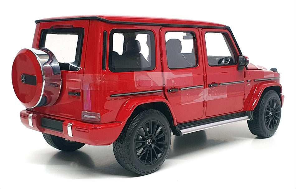 Minichamps 1/18 Scale 110 037101 - 2020 Mercedes Benz G-Class - Red