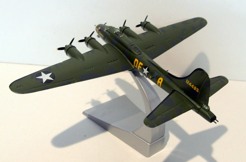 Corgi 1/144 Scale Diecast AA31104 Boeing B-17 Flying Fortress 'Memphis Belle'