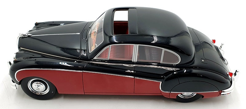 Best Of Show 1/18 Scale BOS408 - Jaguar MK VIII - Black/Dark Red