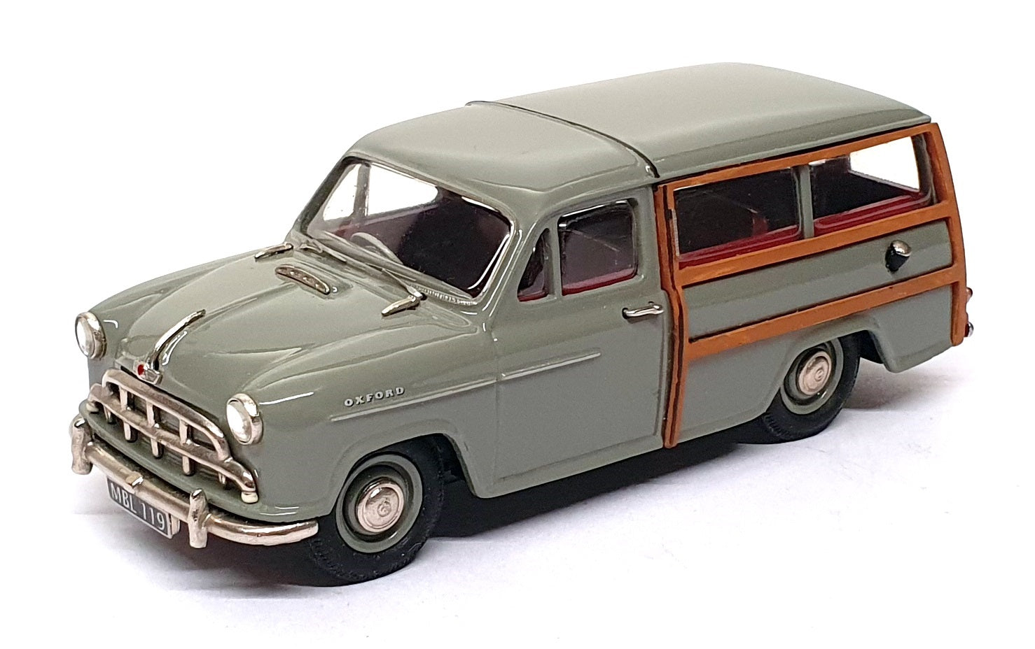 Crossway Models 1/43 Scale CM23 - Morris Oxford Series II Traveller - Birch Grey