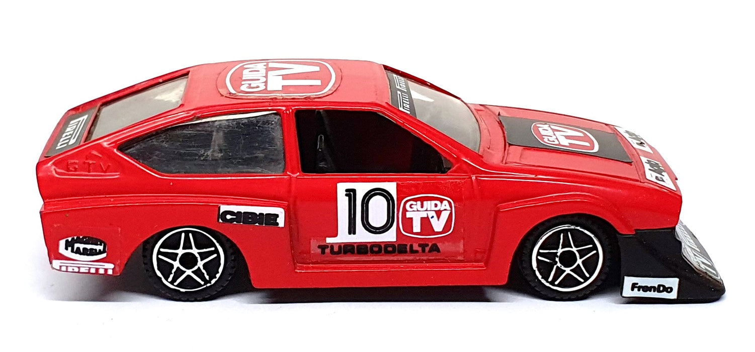 Polistil 1/40 Scale E2004 - Alfa Romeo Alfetta GTV 2000 Turbo Delta #10 - Red