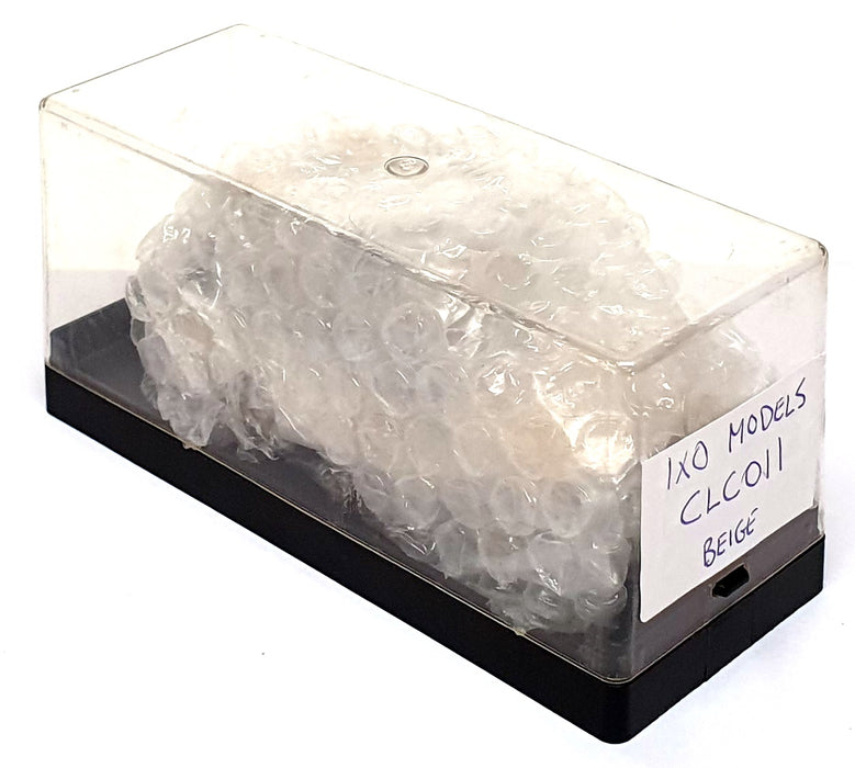 Ixo 1/43 Scale CLC011 - Range Rover Camel Trophy Madagascar 1987 - Beige