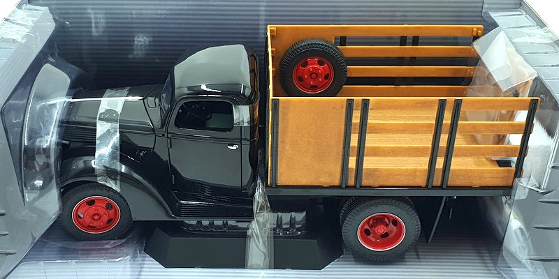 Highway 61 1/16 Scale Diecast 50257 - 1940 Ford Stake Truck - Black