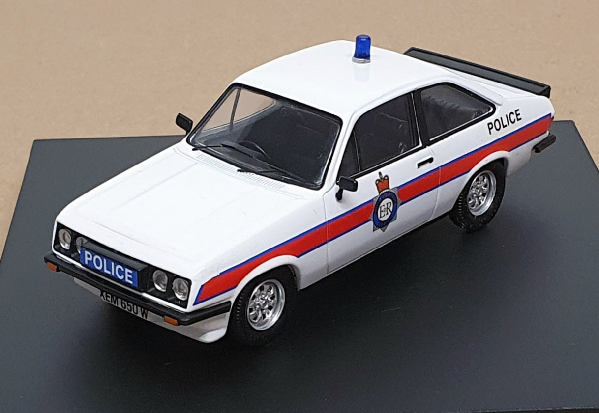 Trofeu 1/43 Scale 1806 - Ford Escort RS 2000 Merseyside Police GB - White/Red