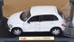 Maisto 1/18 Scale Diecast 31895 - Chrysler PT Cruiser - White