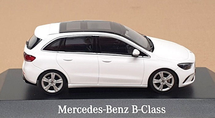 Herpa 1/43 Scale B6 696 0457 - Mercedes Benz B-Class - Polar White