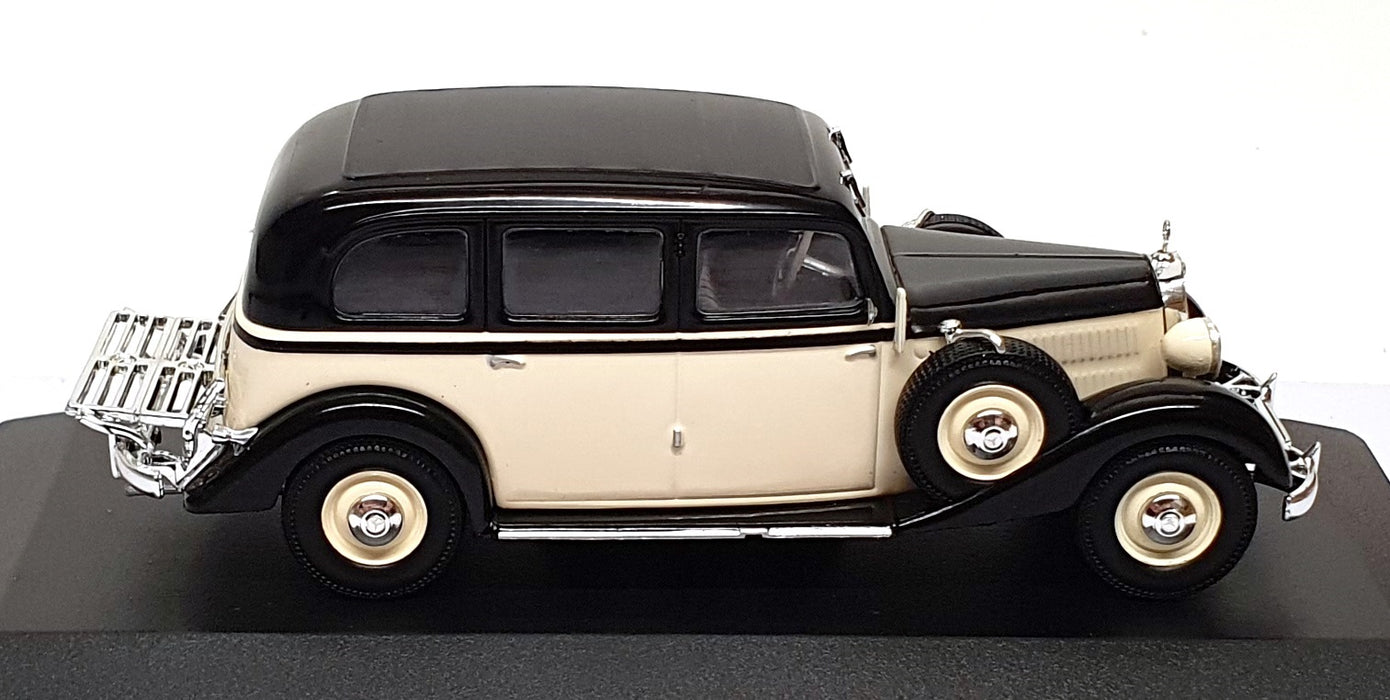 Altaya 1/43 Scale A36260 - 1936 Mercedes Benz 260 D - Cream/Black