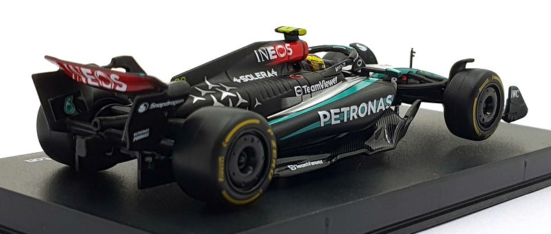 Burago 1/43 Scale 18-38209 - Mercedes AMG Petronas F1 W15 #44 - Lewis Hamilton