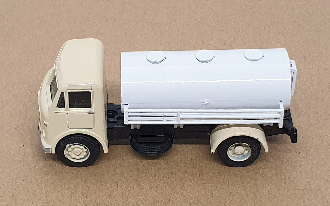 Base Toys 1/76 Scale AMT-01 - AEC Mercury Tanker Truck - Cream/White