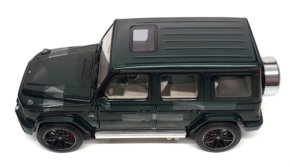 Minichamps 1/18 Scale 110 037066 - 2018 Mercedes AMG G63 - Met Green