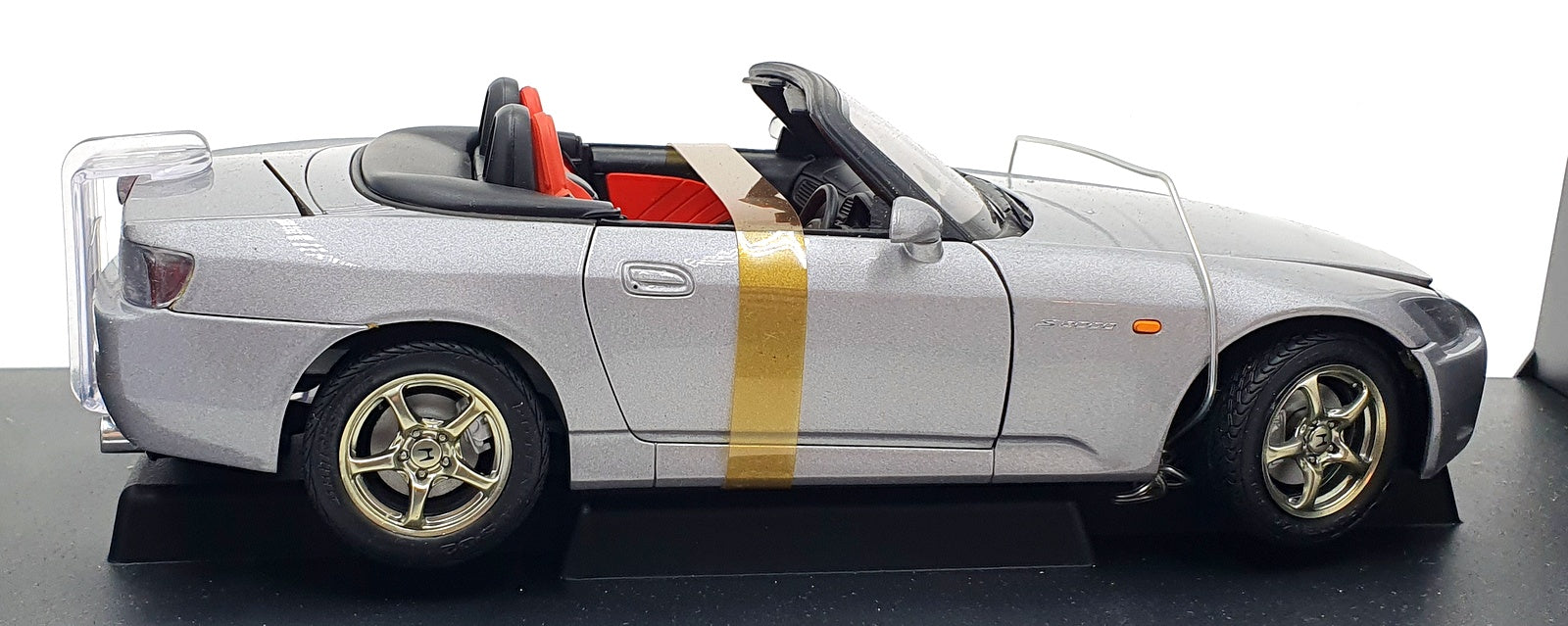 Autoart 1/18 Scale Diecast 73212 - Honda S 2000 RHD Japanese Version - Silver