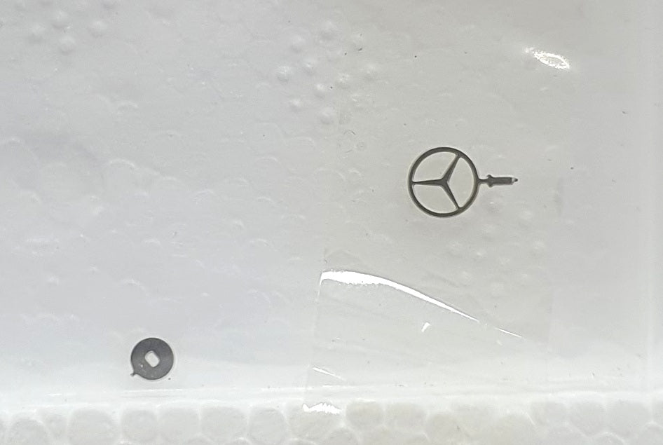 Norev 1/18 Scale Diecast 183388 1997 Mercedes- Benz C-Class T Model Met. Silver