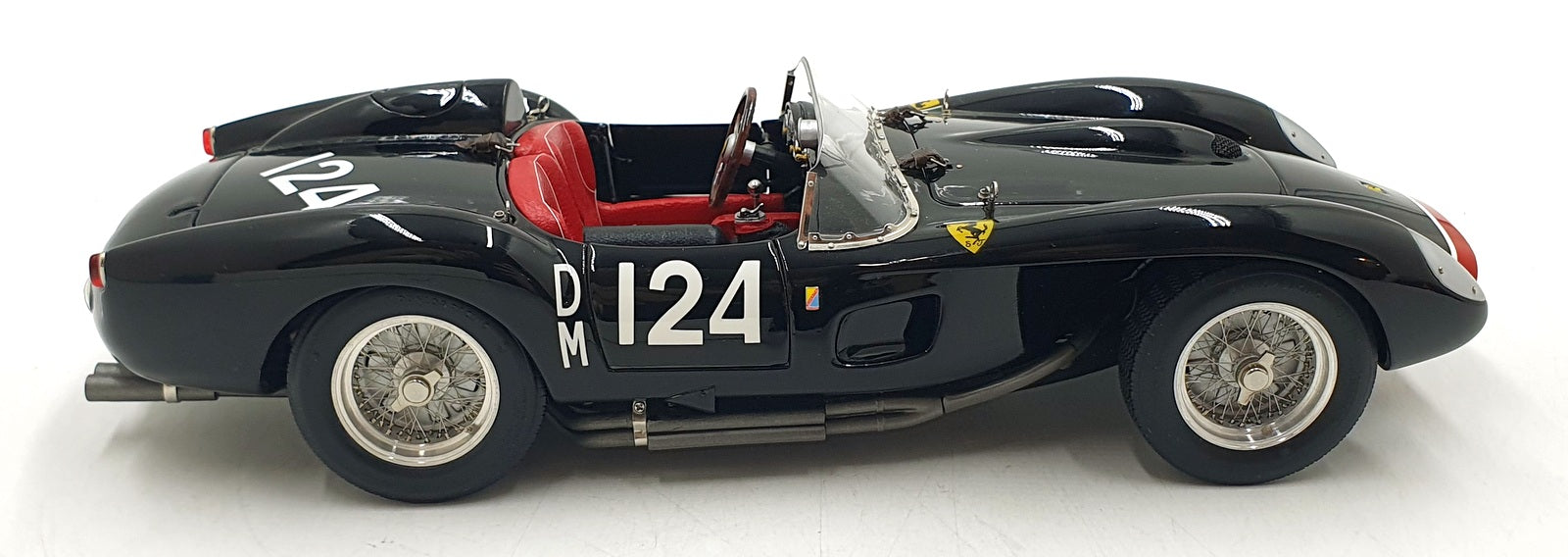 CMC 1/18 Scale M-081 - 1957 Ferrari Testa Rossa Pontoon Fender #124 - Black