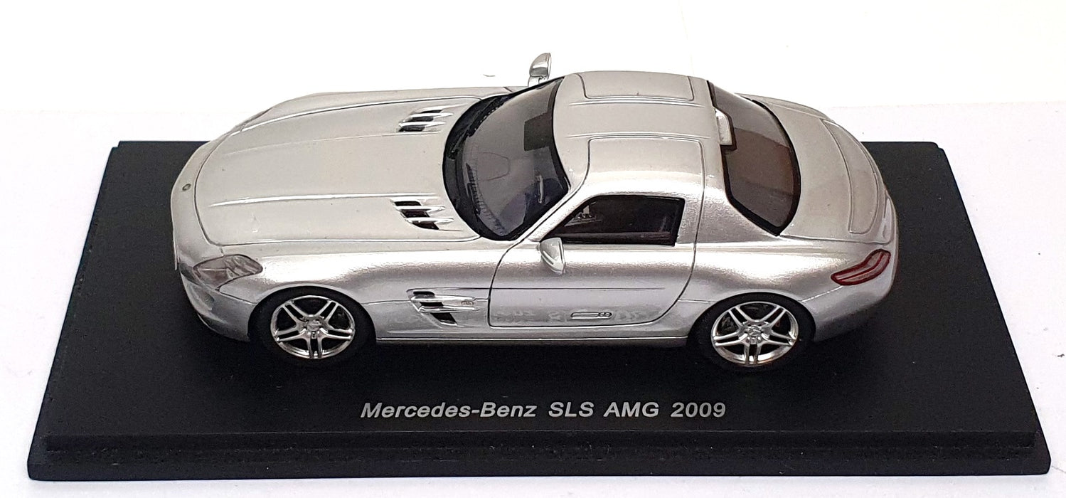 Spark 1/43 Scale Resin S1022 - 2009 Mercedes Benz SLS AMG - Silver