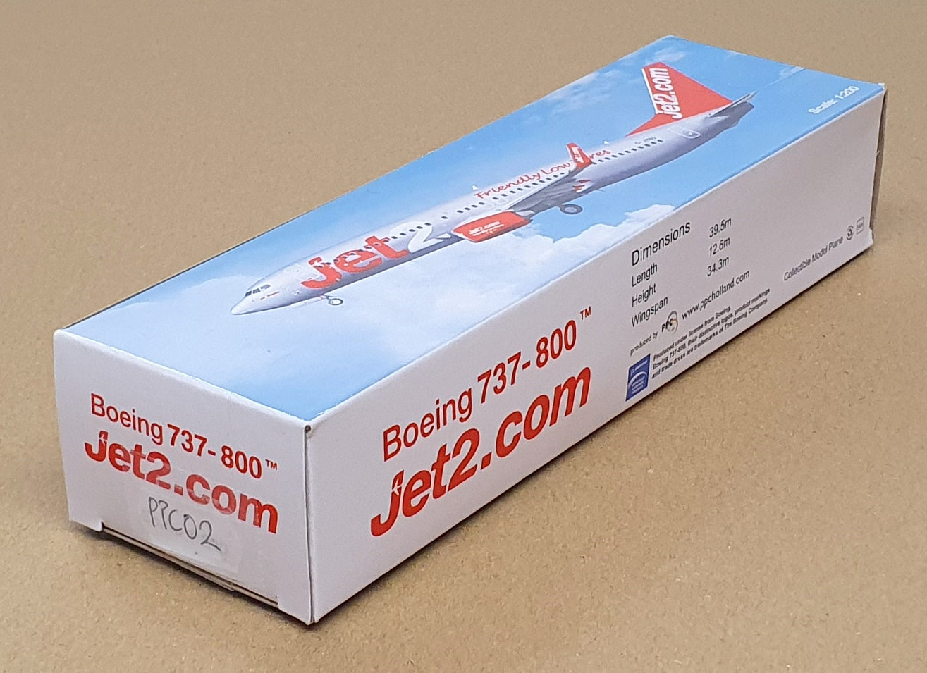 PPC 1/200 Scale Snap Together Model PPC02 - Boeing 737-800 Jet2.com