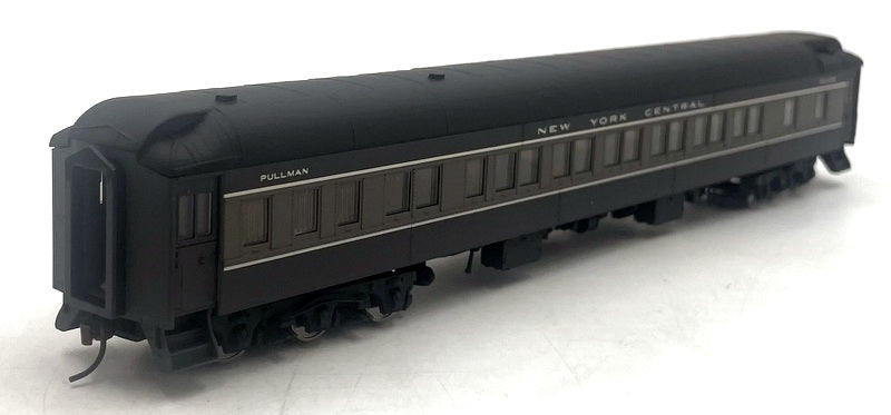 Walthers HO (1/87) Scale 932-100007 - Pullman Heavyweight 12-1 (Plan #3410A) NYC