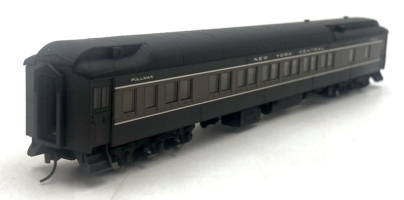 Walthers HO (1/87) Scale 932-100007 - Pullman Heavyweight 12-1 (Plan #3410A) NYC