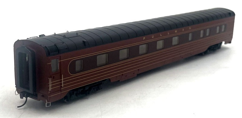 Walthers HO (1/87) Scale 932-6729 Pullman Standard 6-6-4 Sleeper Chesapeake/Ohio
