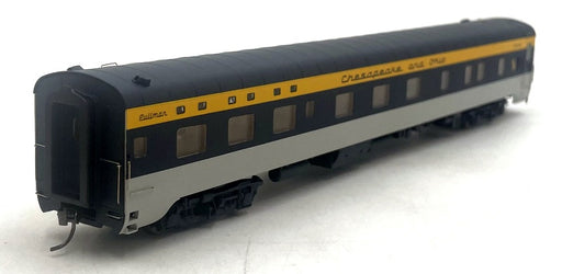 Walthers HO (1/87) Scale 932-6729 Pullman Standard 6-6-4 Sleeper Chesapeake/Ohio